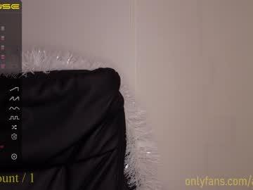 agelina_summer's Recorded Camshow